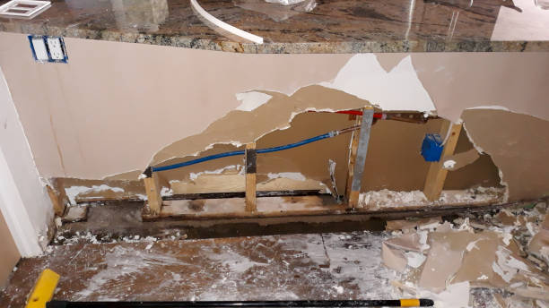 Best Flood restoration services  in Moore, OK
